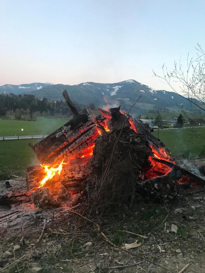 Ferienwohnung Conny Grobming Bagian luar foto